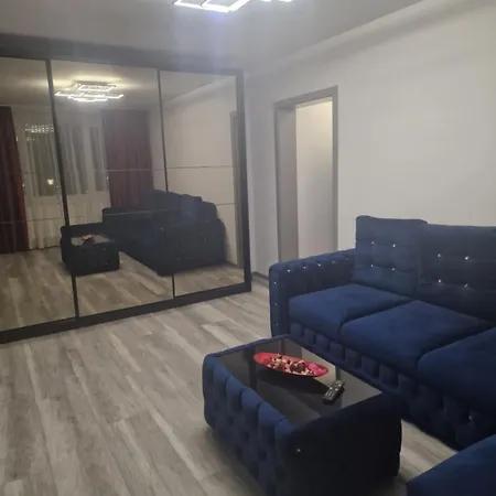 Ely'S Apartament Deluxe Bucharest Exterior photo