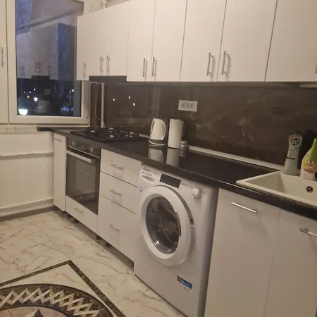 Ely'S Apartament Deluxe Bucharest Exterior photo